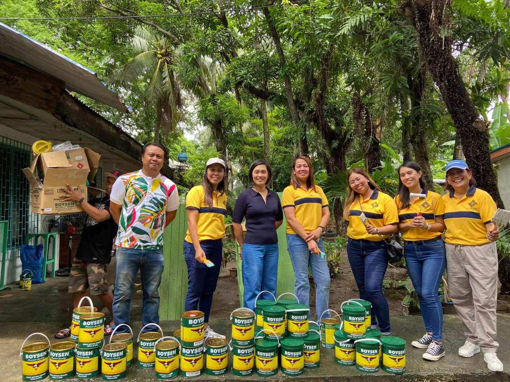 PICE Iloilo helps kickstart school opening in&nbsp;Lapaz